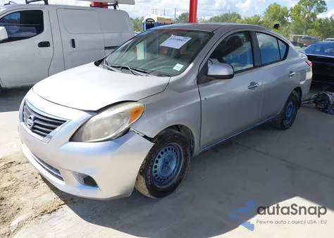 2013 Nissan Versa 1.6 Sv from USA, damaged, VIN 3N1CN7AP5DL887447